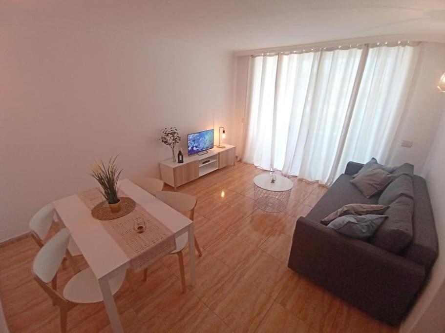 Apartamento Golf Del Sur Σαν Μιγκέλ ντε Αμπόνα Εξωτερικό φωτογραφία