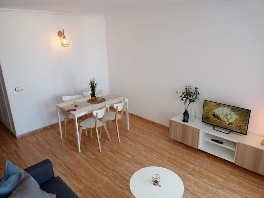 Apartamento Golf Del Sur Σαν Μιγκέλ ντε Αμπόνα Εξωτερικό φωτογραφία